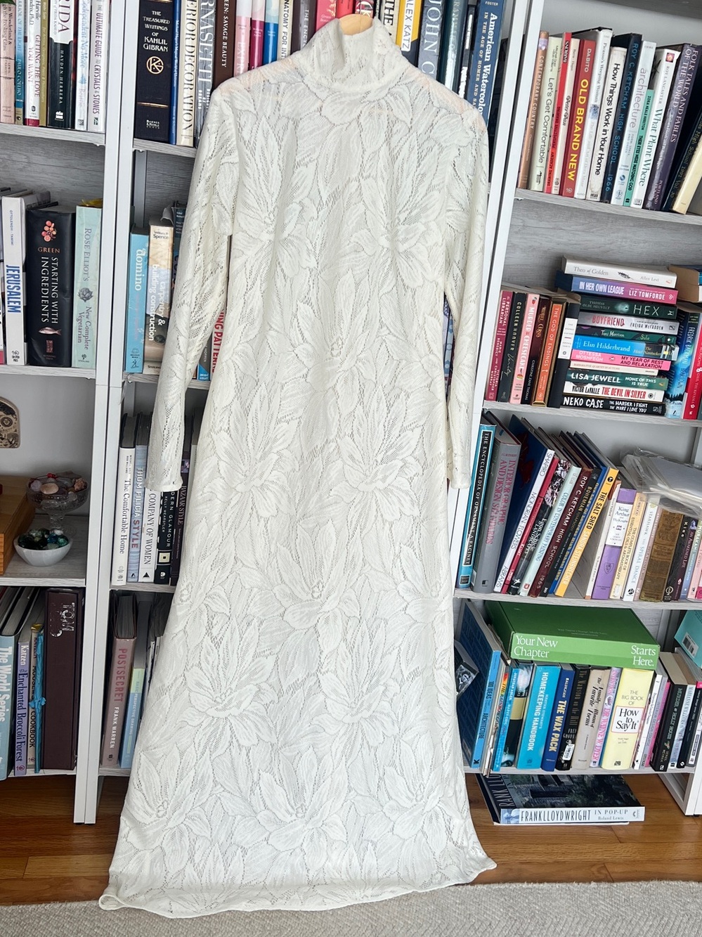 Vintage Style Ivory Floral Lace Mock Neck Maxi Dress Size 16